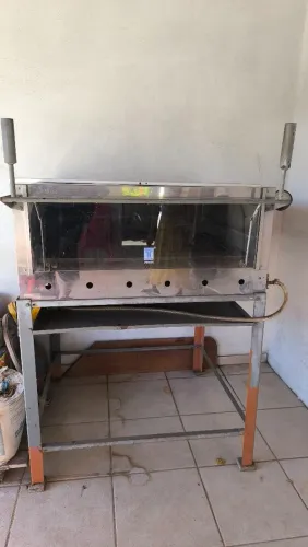 Forno com porta vasculante proficinal
