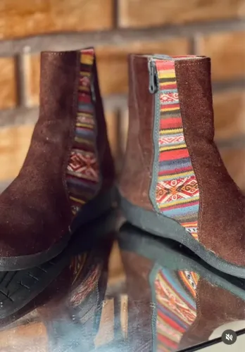 Bota Peruana em Camurça - Conforto, Estilo e Cultura
