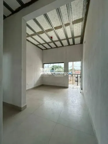 Sala disponível para locação no Jardim Village - Região da Avenida Brasil.