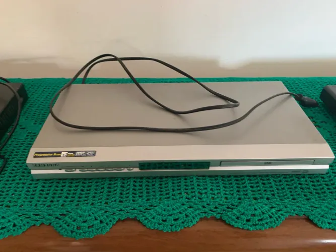 DVD Player Philco - Ótimo estado!