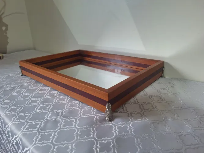 Bandeja de servir e decoração