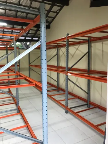 ESTRUTURA DE PORTA PALLET