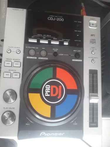 Duas CDJ 200 110v  toda revisada 