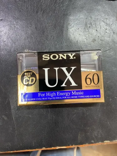 Fita Cassete Sony UX 60 - Para Música de Alta Energia
