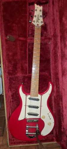 Guitarra Tagima Apache Vintage Totalmente Origina l- Leia*
