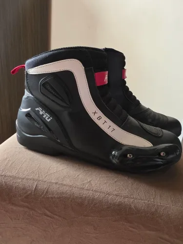 Bota motociclista impermeável 42 