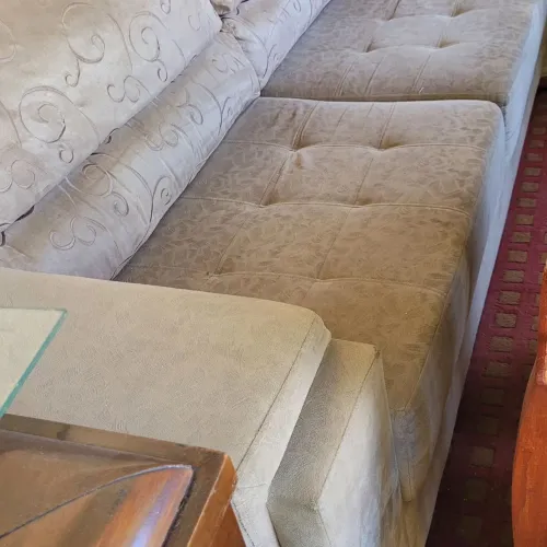 Sofá 3 lugares comp. 2.20