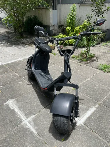 Scooter elétrica shineray pt2 2023