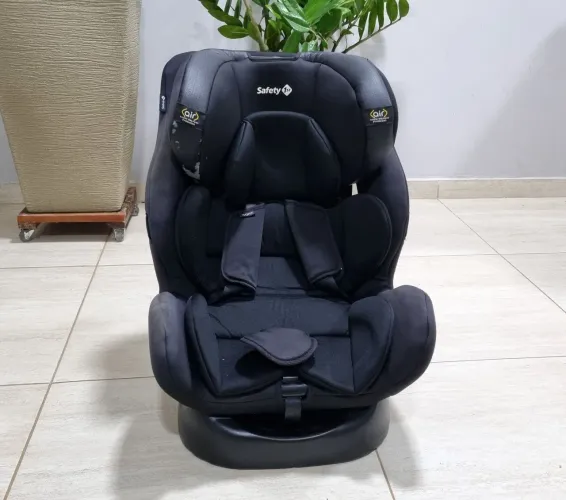 Cadeira Veicular Safety 1st (Grátis Mochila)