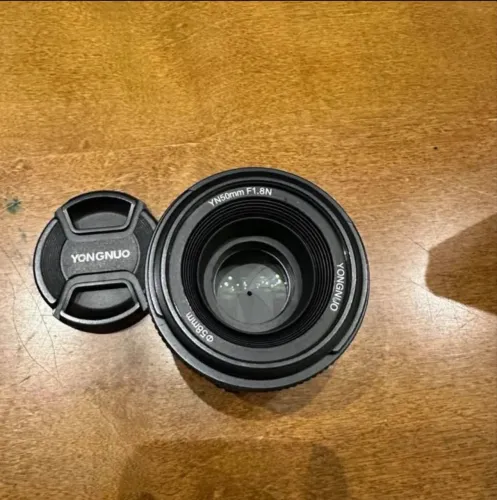 Lente Yongnuo 50mm F1.8N