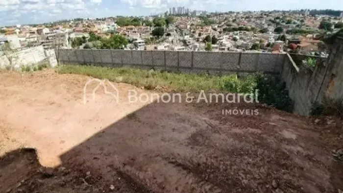 Lotes somando 1300 m² à venda no Jardim Paranapanema