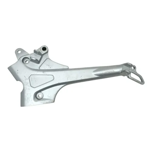 Suporte Estribo Pedaleira Direito Yamaha Fazer 250 06- 10