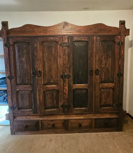 Guarda Roupa rústico