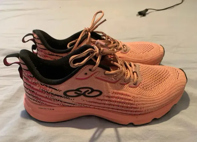 Tênis Feminino Olympikus Swift Rosa tamanho 37