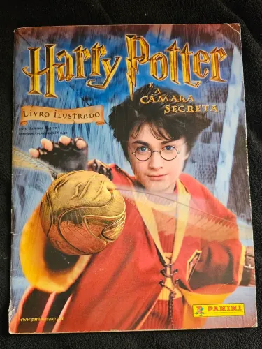 Álbum de figurinhas Harry Potter e a Câmara Secreta