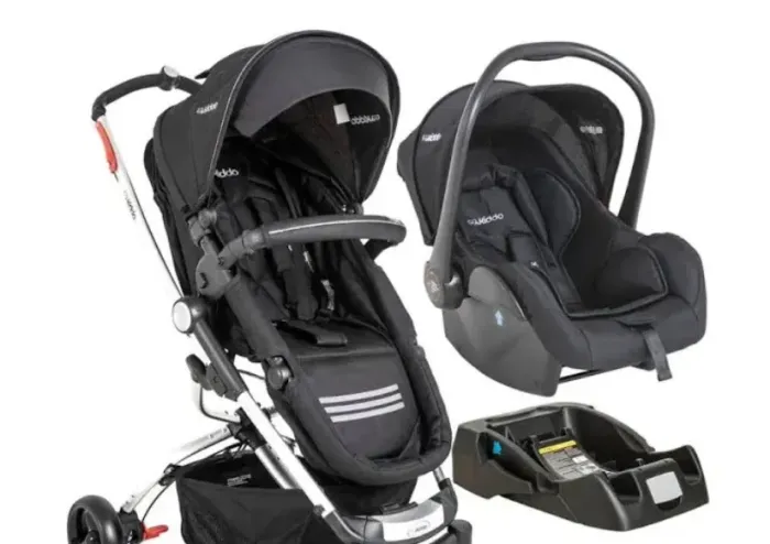 Carrinho de Bebê Sprint com bebê conforto , suporte para carro - completo kiddo