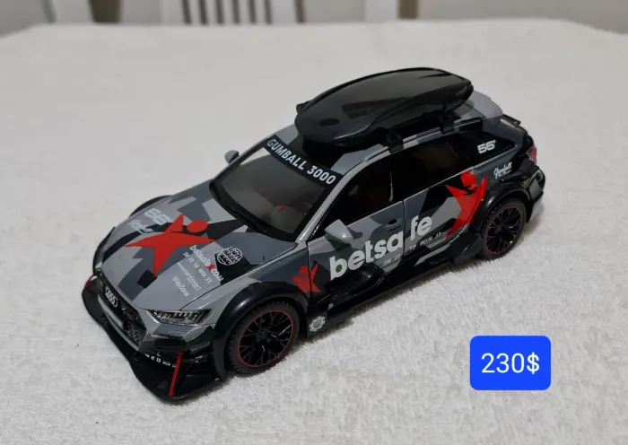 Carrinho miniatura Audi Rs6 escala 1/24