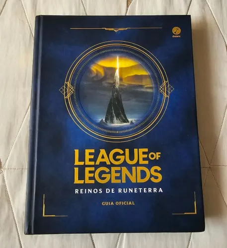 Livro league of legends runeterra novinho