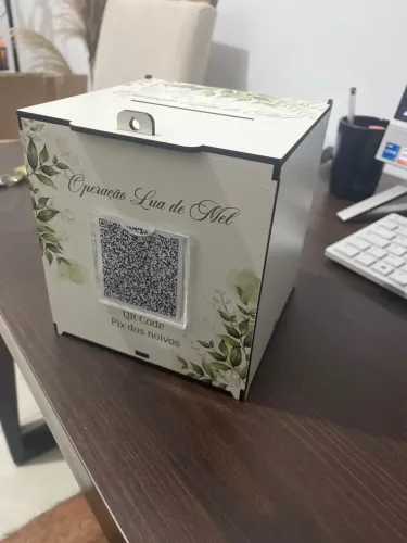 Caixa para presentes em dinheiro e pix - Casamento Operação Lua de Mel