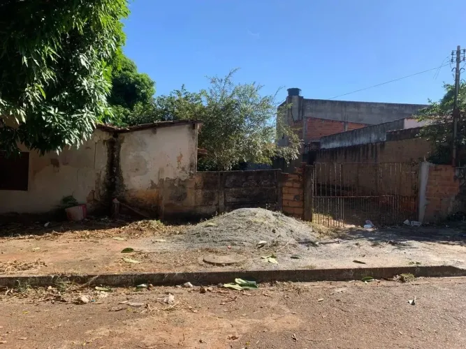 Lote 375m² (Paralelo Avenida Perimetral Norte) Vila Maria Dilce