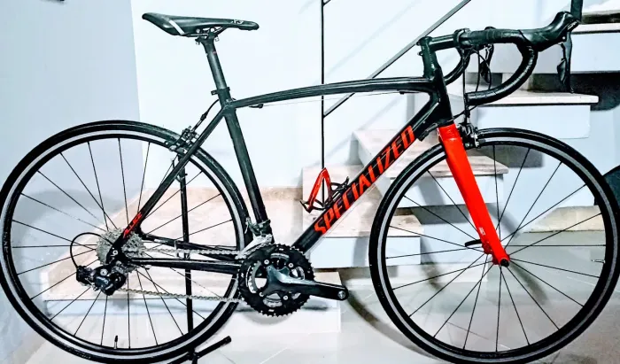 Specialized(54) Allez, Sora 9v, Rodas Axis (18x Cartão). Trocas 5.5k