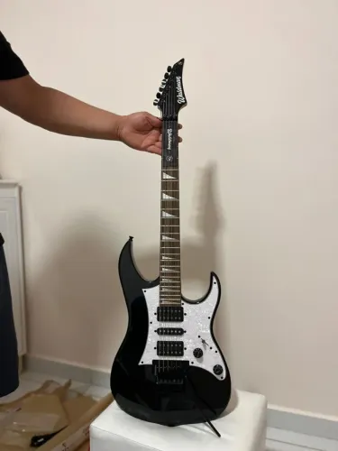  Guitarra Waldman wig 350 Black  