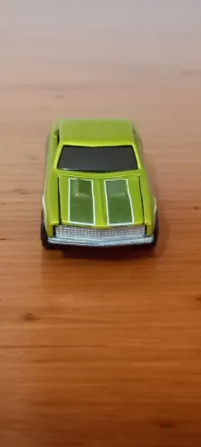 1967 Chevy Camaro - Hot Wheels 2009 Dream Garage 3/10