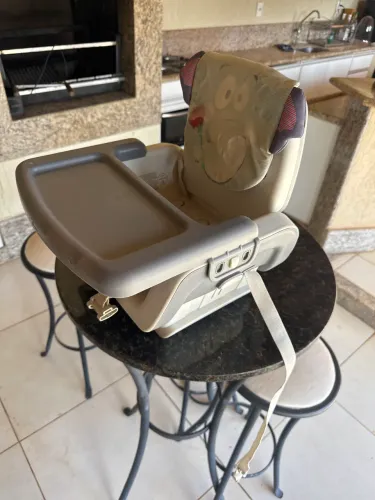 Cadeirinha de elevação