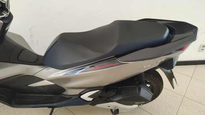 Vendo Honda PCX 150 SPORT ABS. Ano 2021/2021