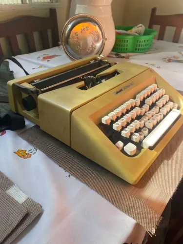 Máquina de escrever