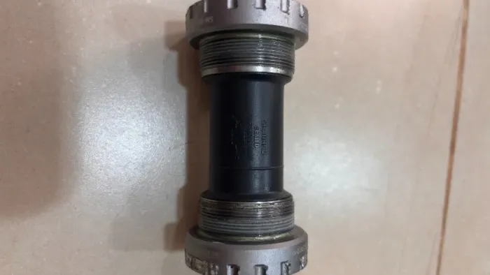 Movimento Central - Shimano 105 SM-BB5700