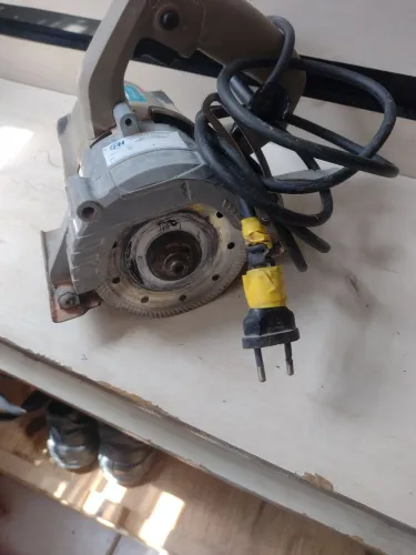 Vende-se Makita
