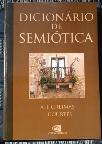 Dicionário de Semiótica - Seminovo