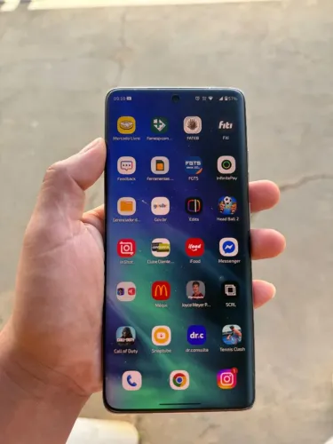Vendó Edge 60 Pro Motorola Semi-novo- 512gb de armazenamento