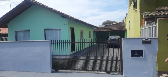 Alugo casa temporada são Francisco do Sul o