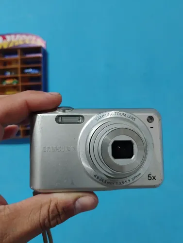 Camera digital Samsung 12.2 mp ES70 
