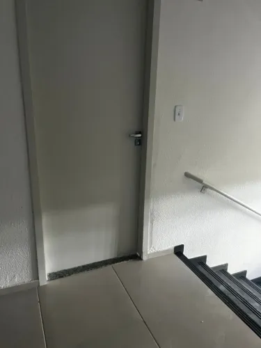 APARTAMENTO PESCAR JARDIM EUROPA NO PRIMEIRO ANDAR