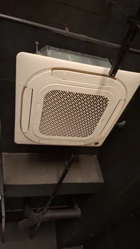 Ar condicionado Midea cassete 4 vias 58.000 BTUs