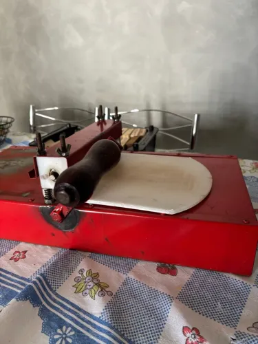 Maquina de Corta EVA