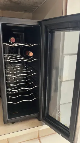 Adega Climatizada Electrolux - 12 Garrafas