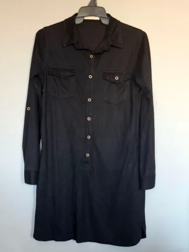 Vestido aveludado preto