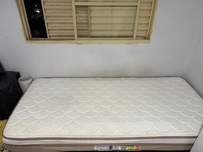 Cama solteiro box + colchão