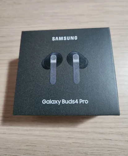 Galaxy Buds4 Pro