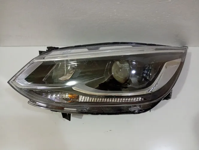 Farol Onix plus 2020 a 2025 original lado esquerdo 