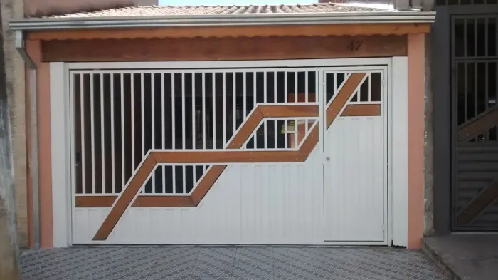 Alugo Casa