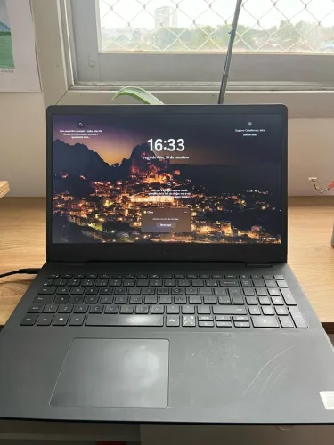 Notebook Dell Inspiron 3501