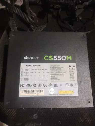 Fonte Corsair 550w