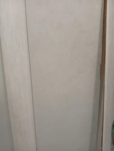 VENDO UMA LINDA MOLDURA PRA QUADRO OU ESPELHO