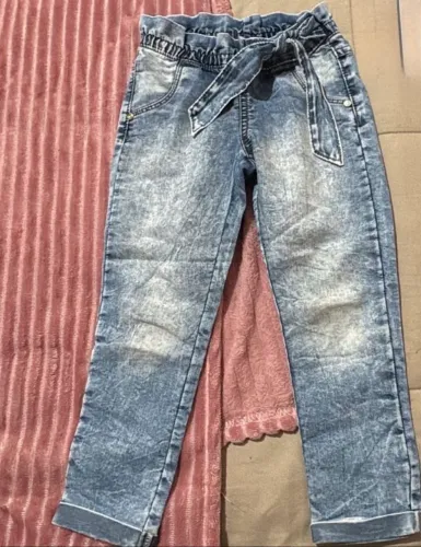 Calça jeans infantil 