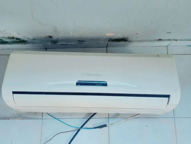 Evaporadora Eletrolux R22 9 mil bthus